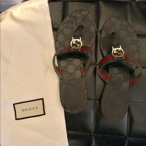 Gucci flip flops